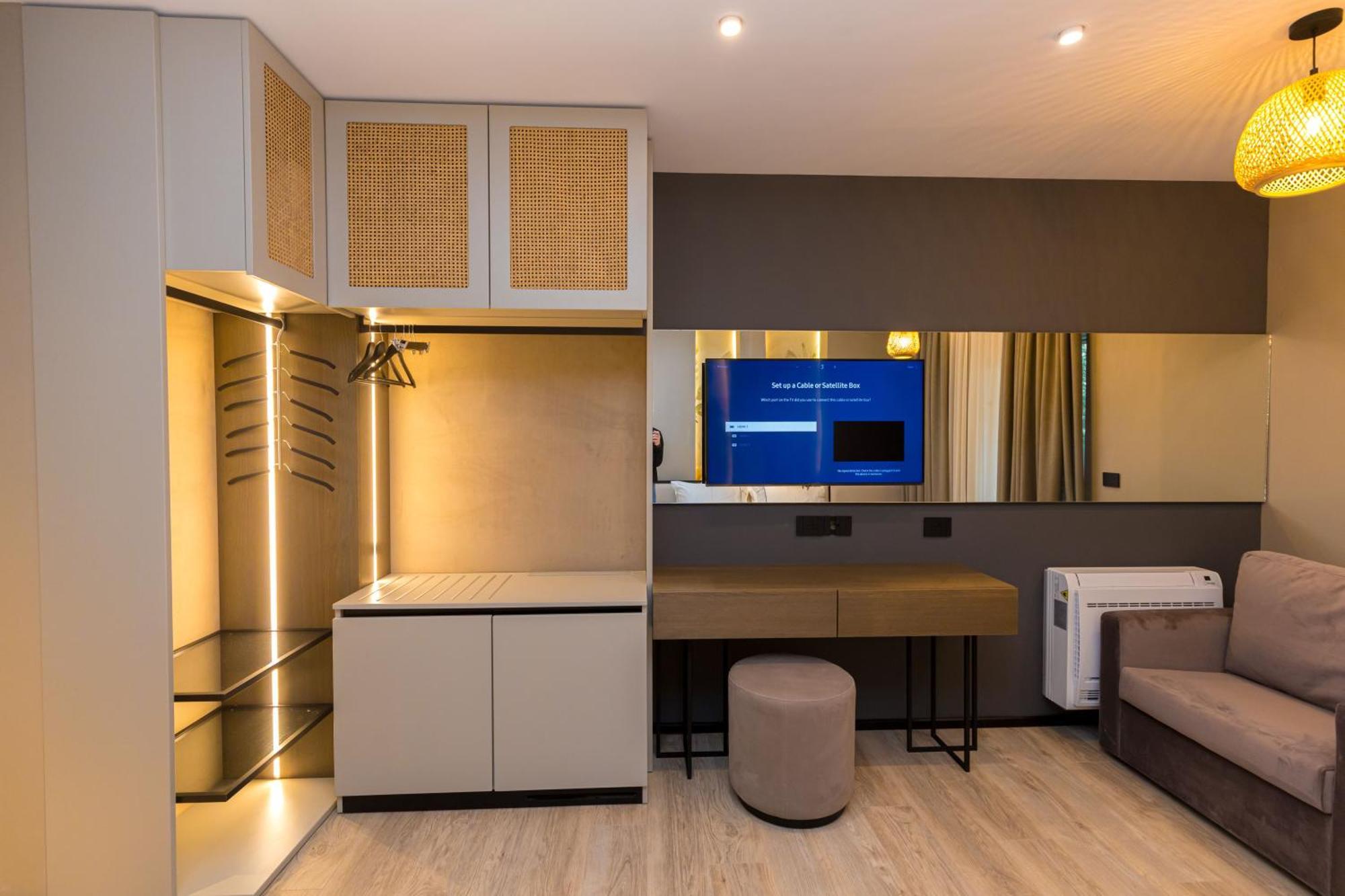 Diora'S Hotel And Apartments Vlore Phòng bức ảnh