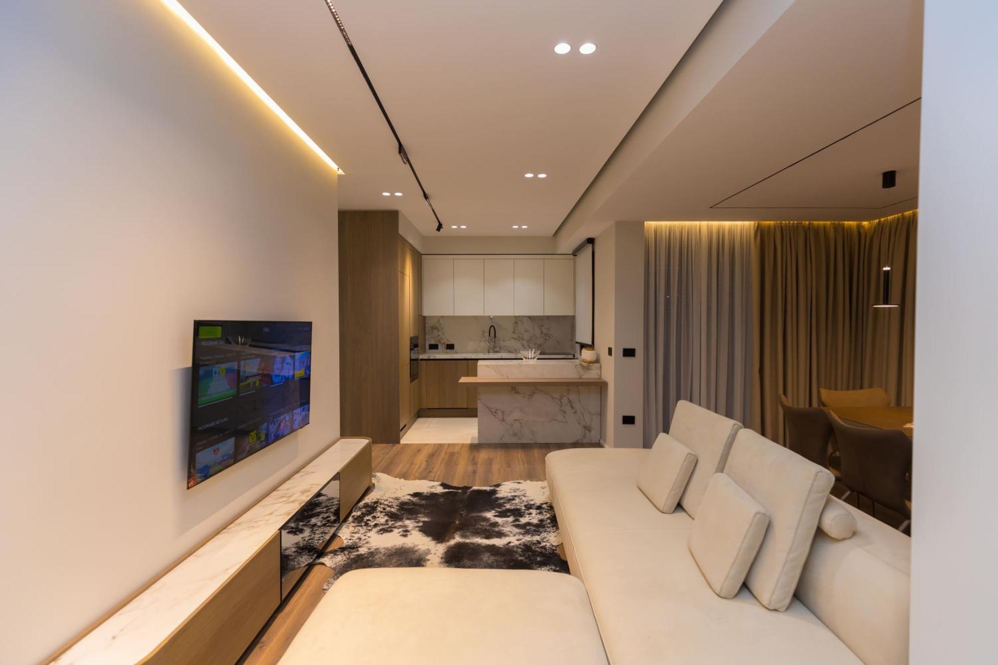 Diora'S Hotel And Apartments Vlore Ngoại thất bức ảnh